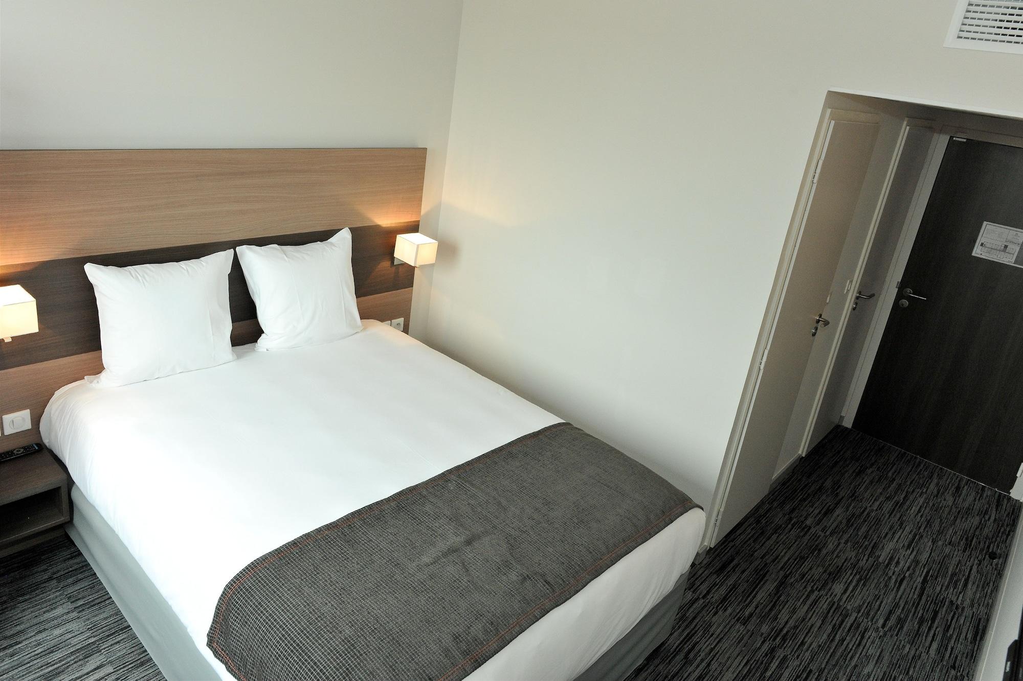 Dios Hotel Bruguieres Luaran gambar