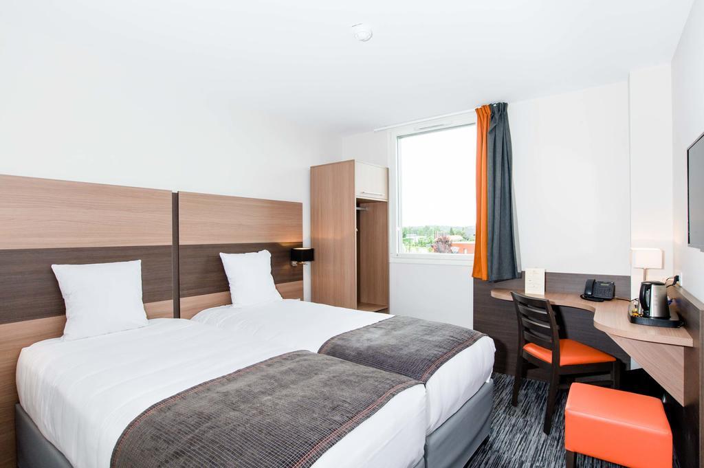Dios Hotel Bruguieres Luaran gambar