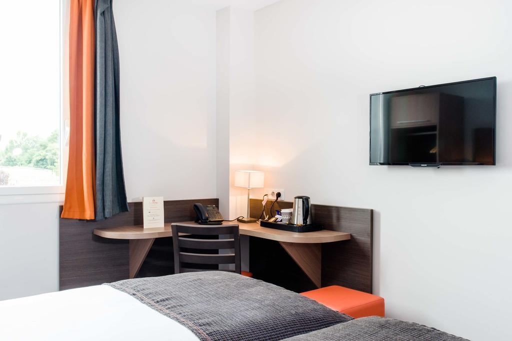 Dios Hotel Bruguieres Luaran gambar